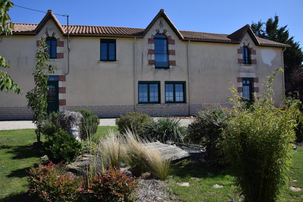 A La Haute Bouillere Bed and Breakfast Chavagnes-les-Redoux Esterno foto